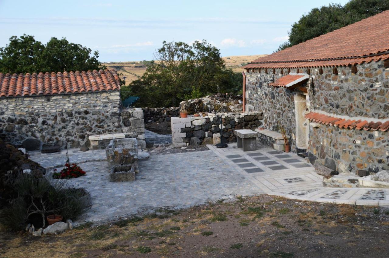 Su Montiju De Sa Falada Manna Cheremule Exterior photo